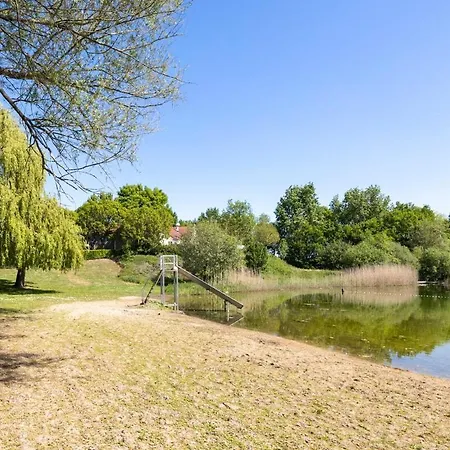 With Sunny Garden Near Ewijk